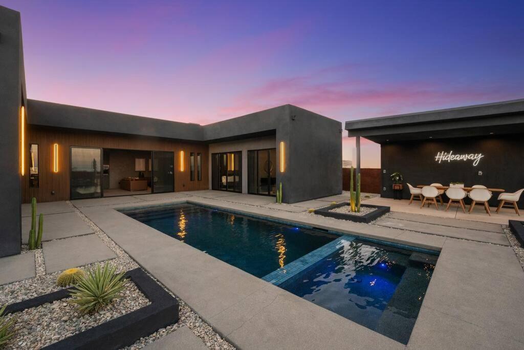 Black C House Joshua Tree Exterior photo