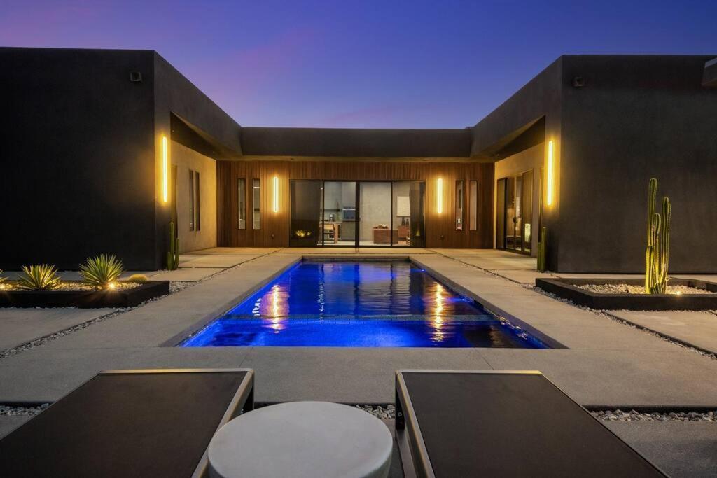 Black C House Joshua Tree Exterior photo